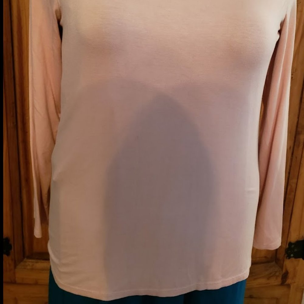 Chico's  SZ 2 Women's Ultimate Tee Pink Chico's 2 Large Long Sleeve - Picture 2 of 4